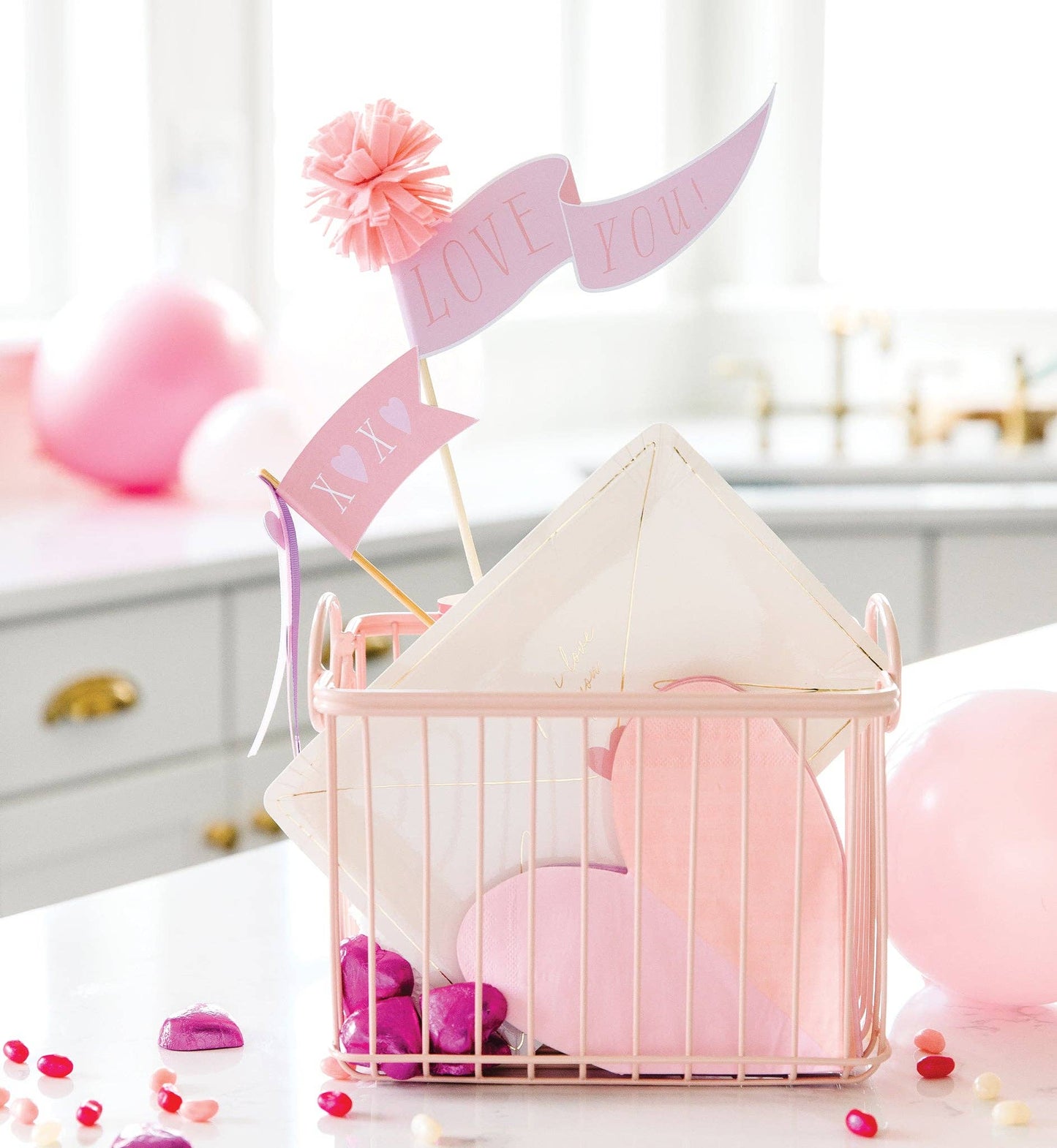 VAL913 - Occasions By Shakira - Valentine Pennant Flags