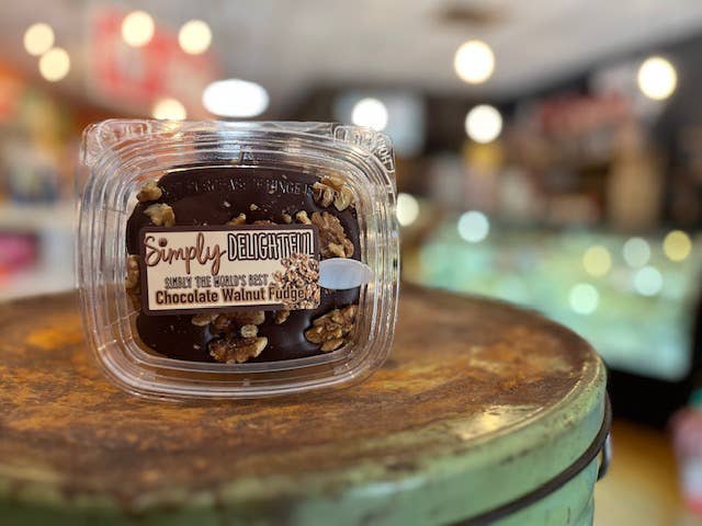 Chocolate Walnut Fudge 7oz