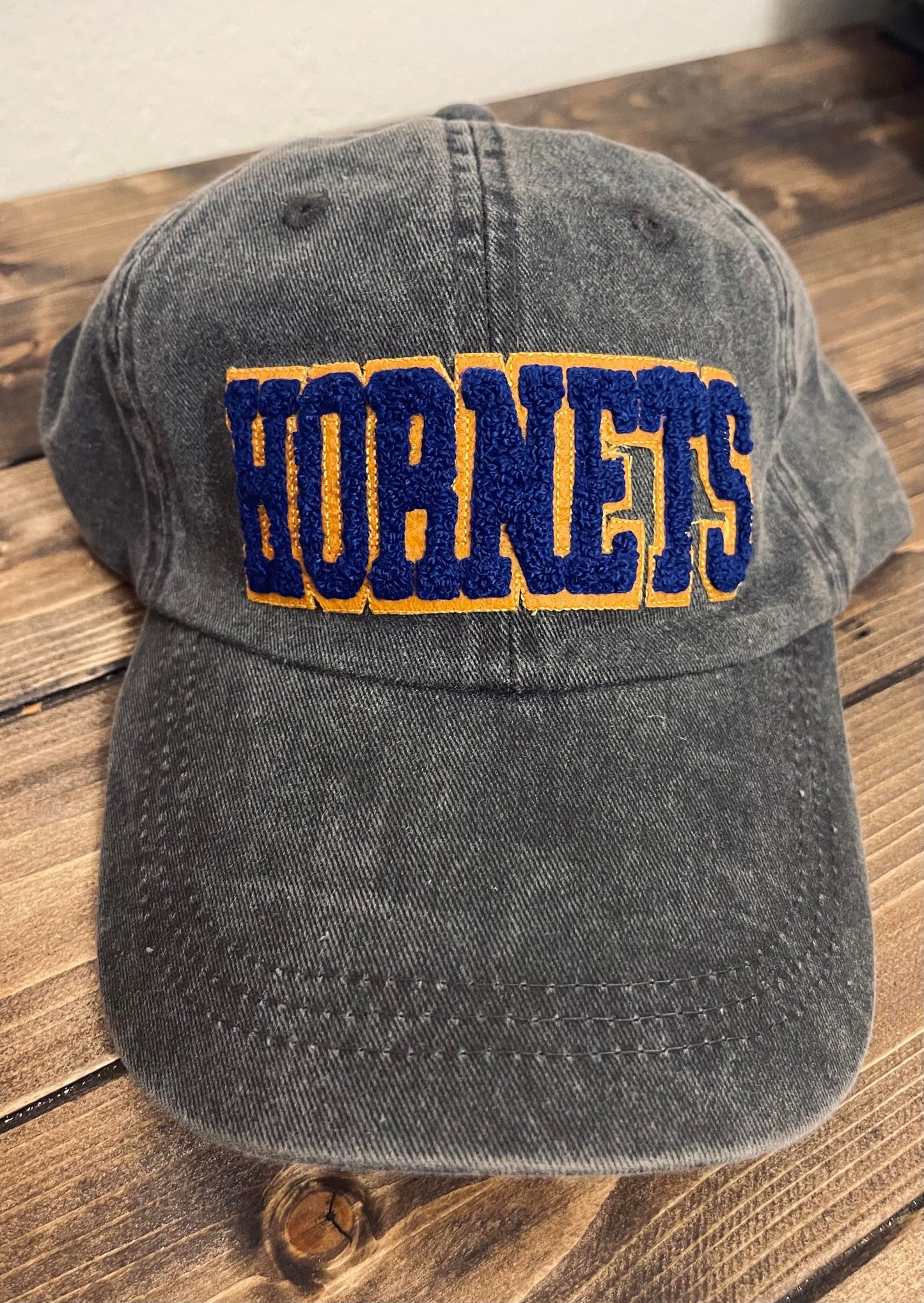 HORNETS - Vintage Chenille Patch Cap - Royal/Gold