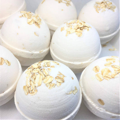 Oatmeal Milk & Honey Bath Bomb