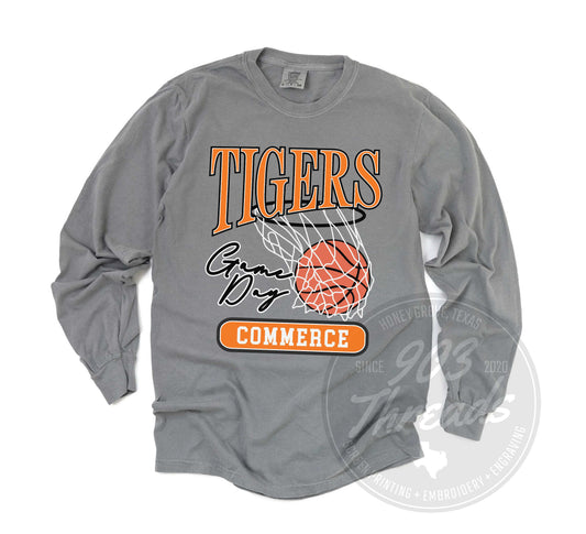 Commerce Tigers Vintage Basketball Tee